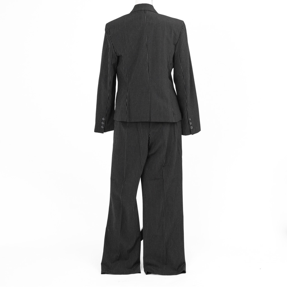 Vintage black pinstripe pantsuit tailored Evan-Picone 12/14 - Picture 3 of 16